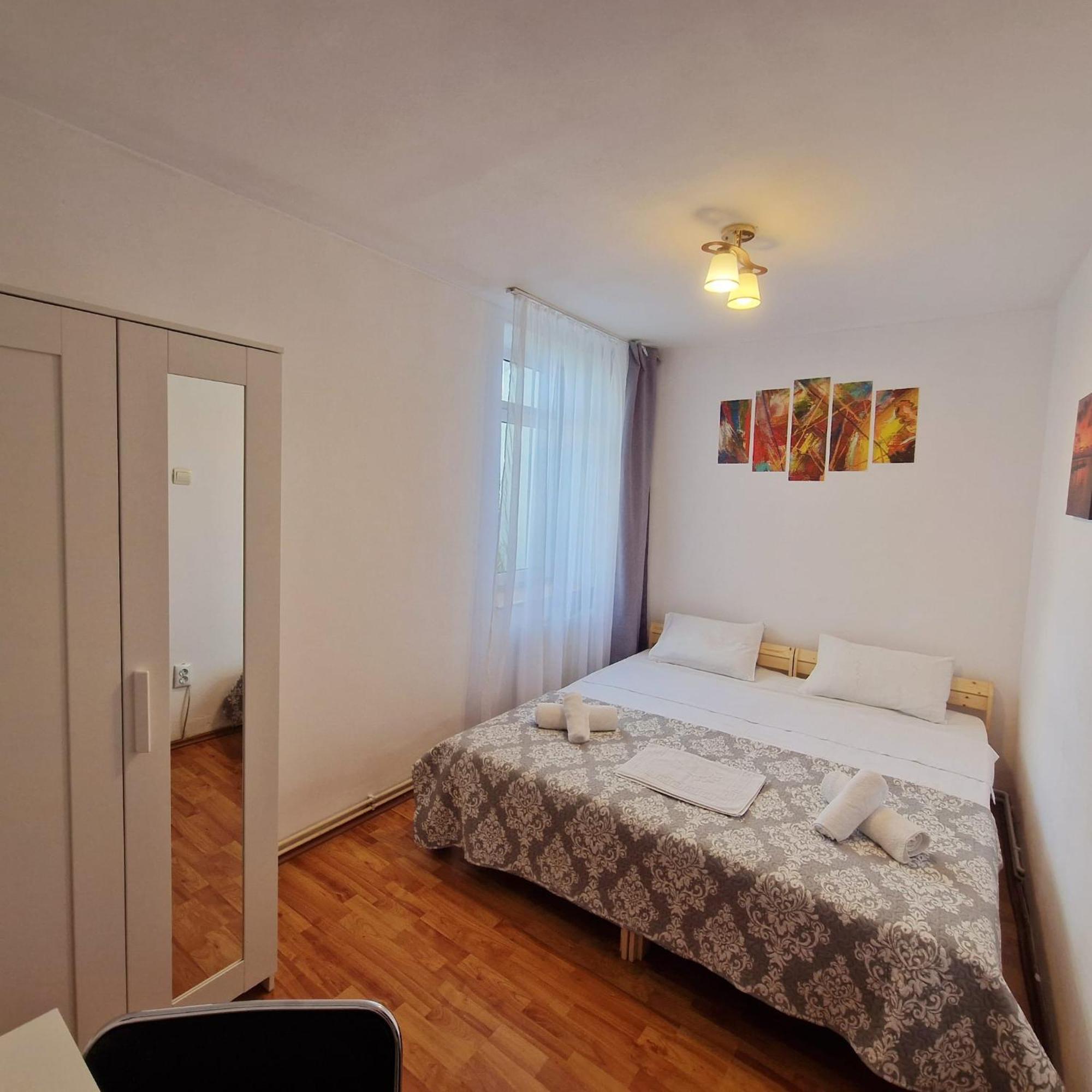 Stephanie Apartment-Centru Civic Braşov Exterior foto